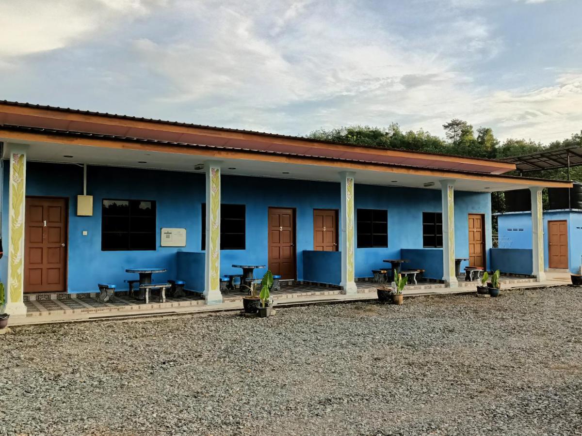 D'Pinggir Guest Room Kuala Tahan Exterior foto